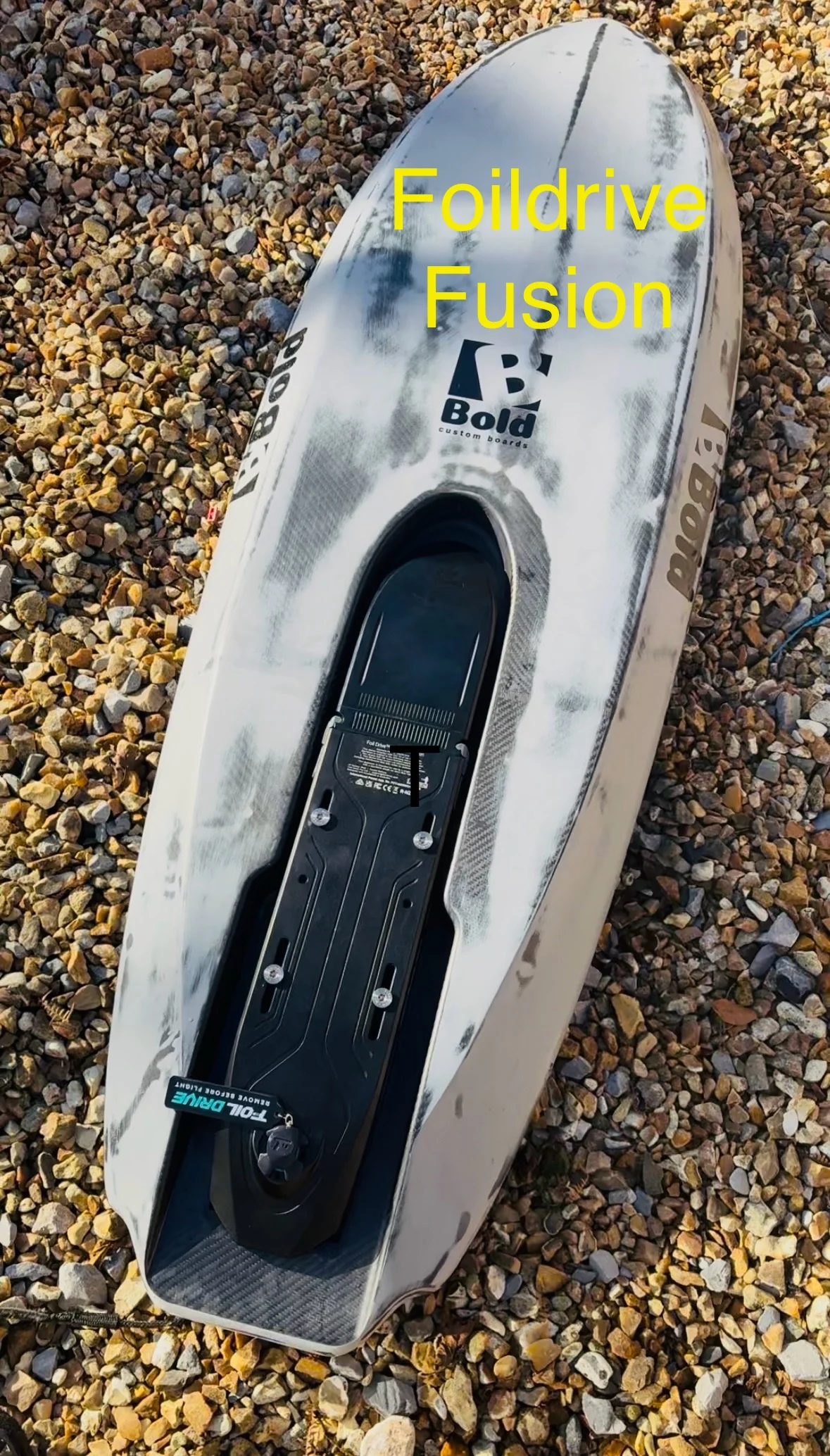 Bold Roboto Foil Drive Trench Board - Image 12