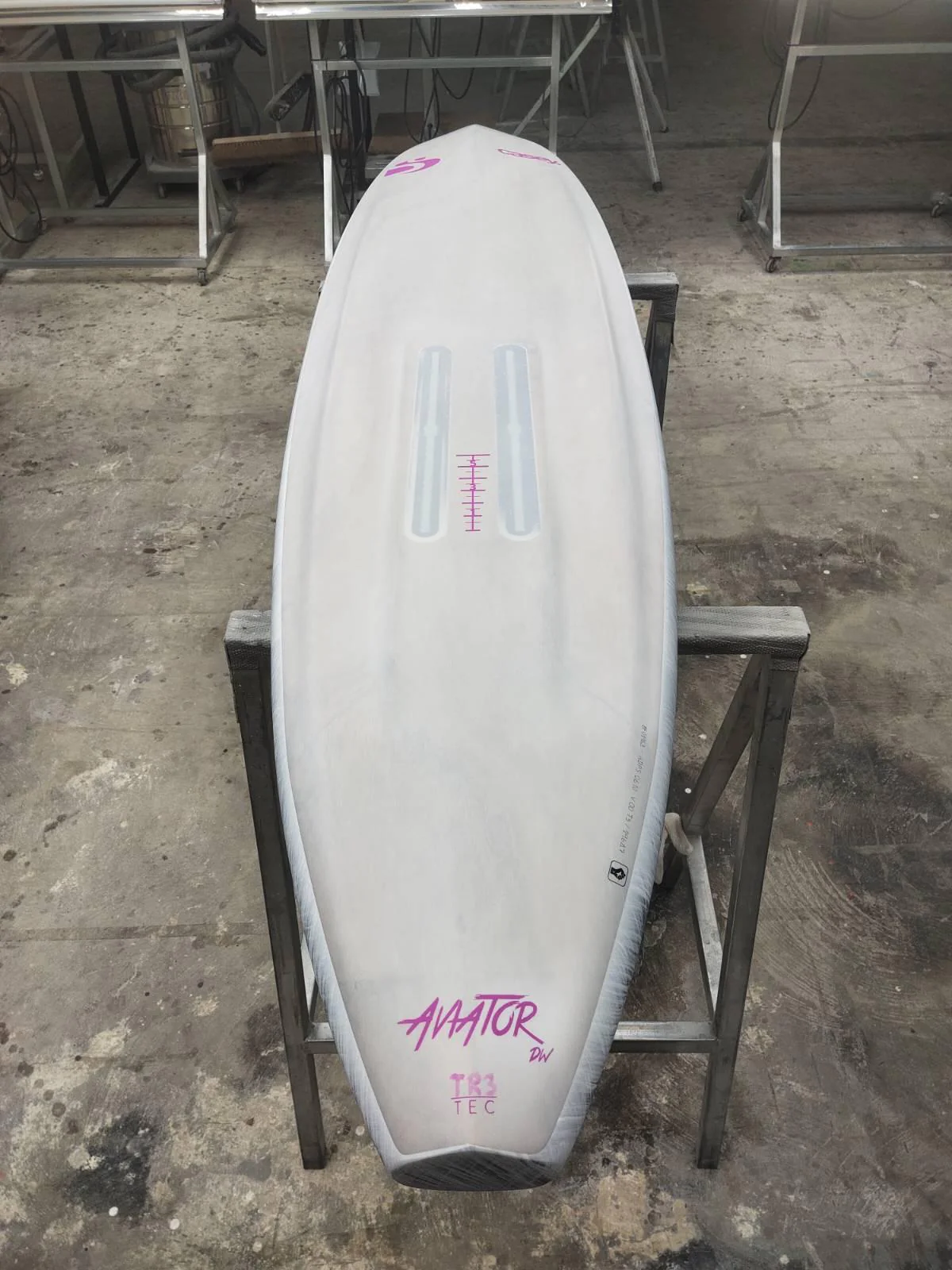 Sunova AVIATOR 6'10 X 18 - 94.5L DOWNWIND PRONE/SUP - Image 5