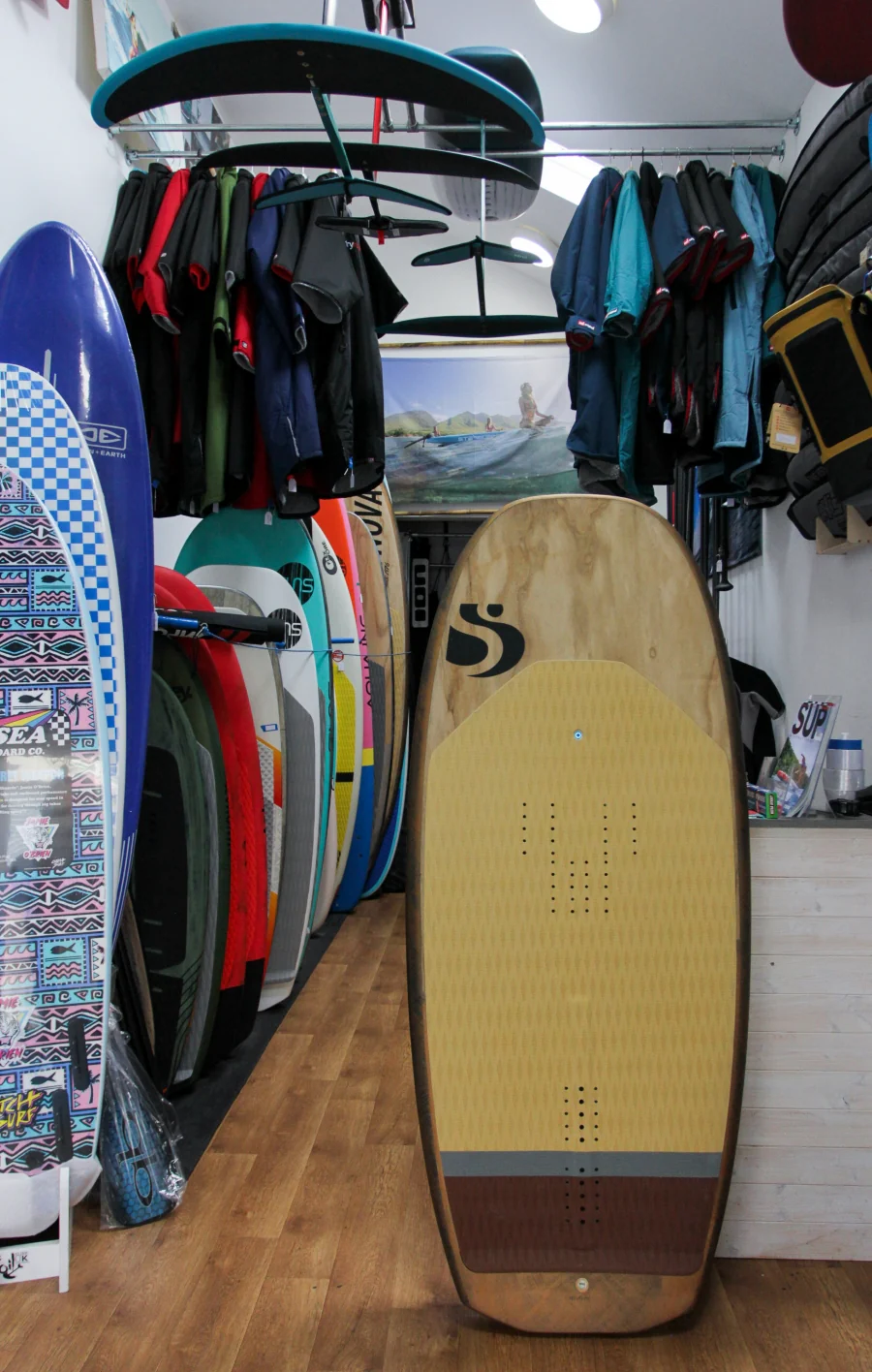 Sunova 5'8 x 29 WING FOIL board TR3 - 119 Litres - Image 3