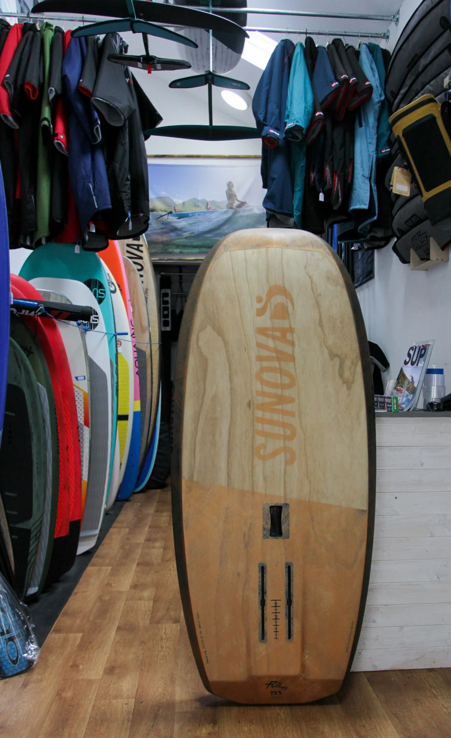 Sunova 5'8 x 29 WING FOIL board TR3 - 119 Litres - Image 5