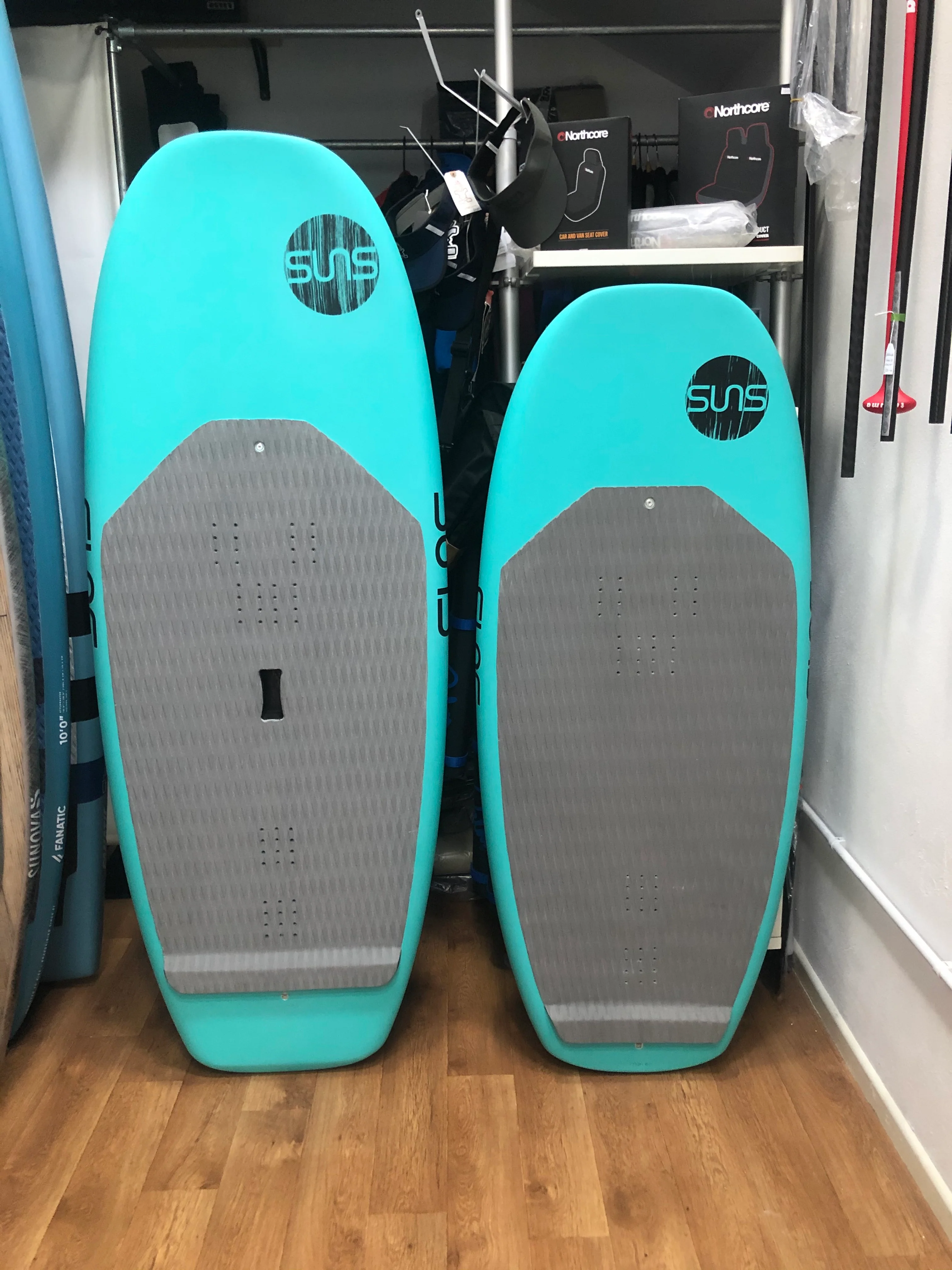 Suns SUP/ Wing Foilboard 6'6 x 30 - 131Litres - Image 6