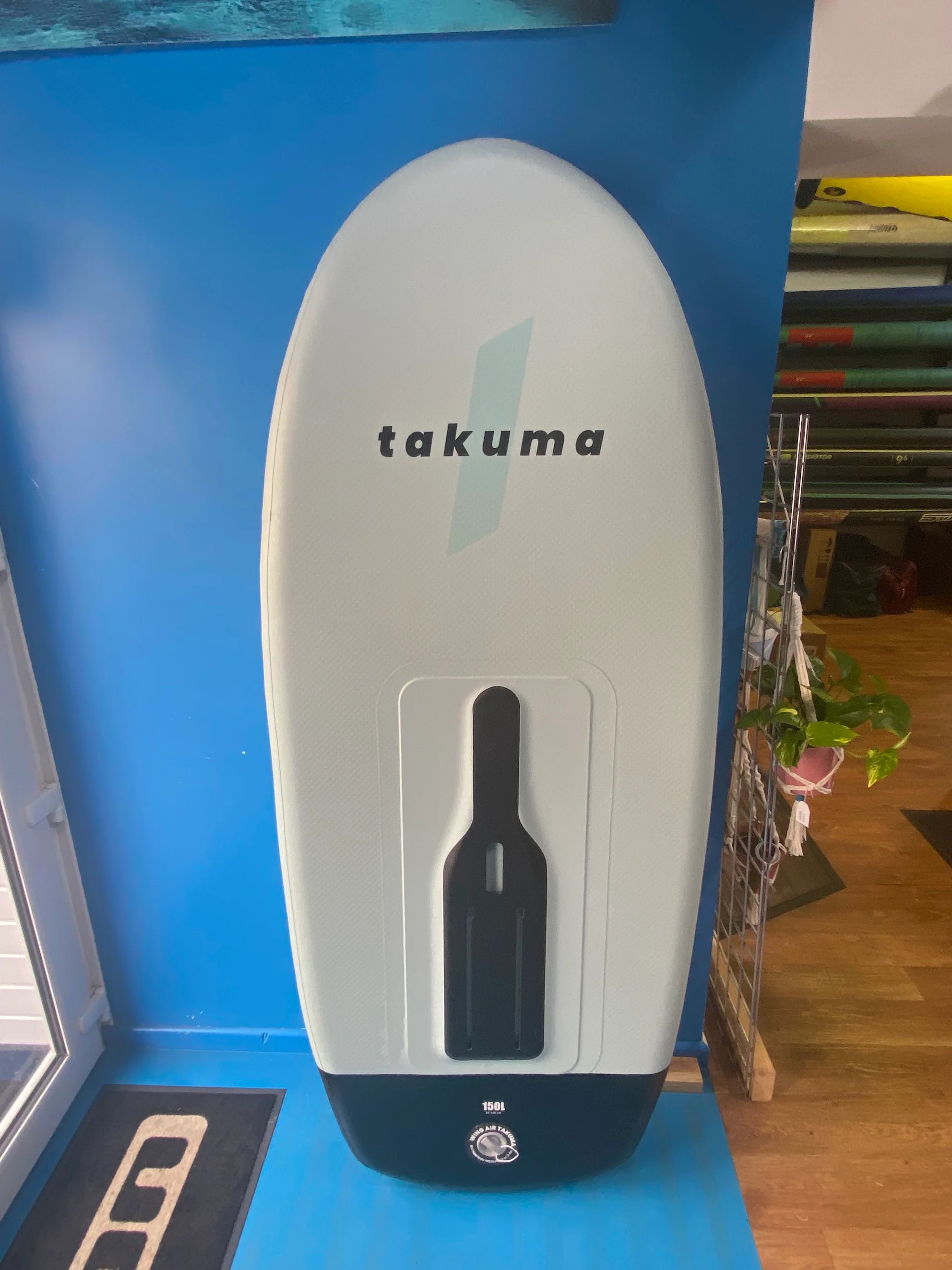 Takuma WING AIR (150L) - Image 3